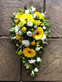 Yellow and White Single Ended Spray