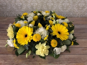 Yellow Remembrance Wreath