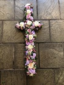 Pastel Loose cross