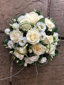 White posy arrangement