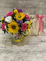Easter Teacup and Gift Bag
