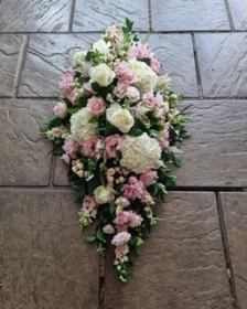 pink and white spray